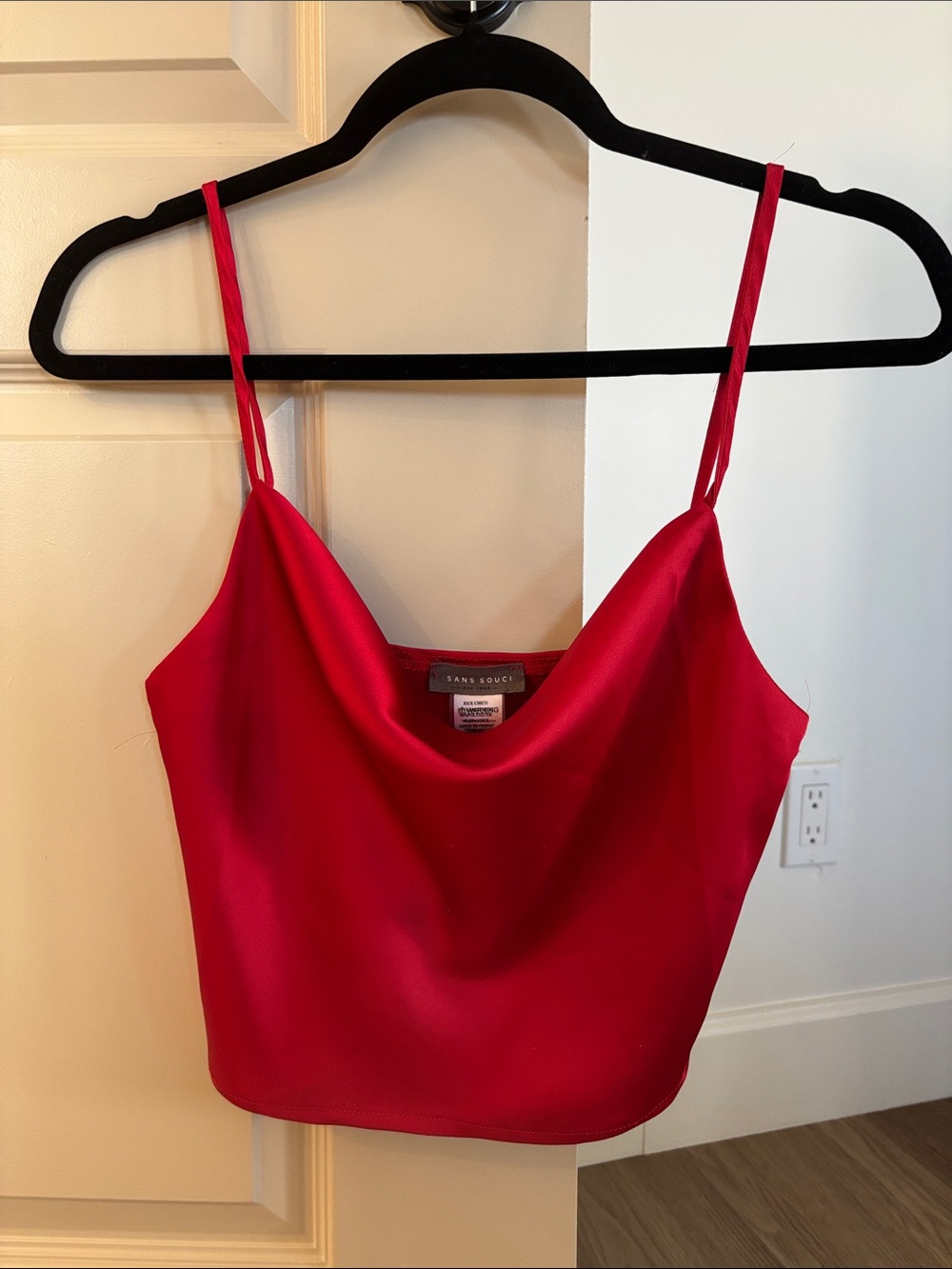 Sans Souci Red Satin Cowl Crop Cami XS/S